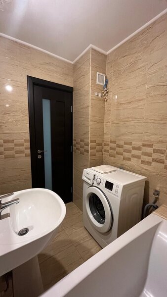 Timputi Noi Garsoniera OFERTA